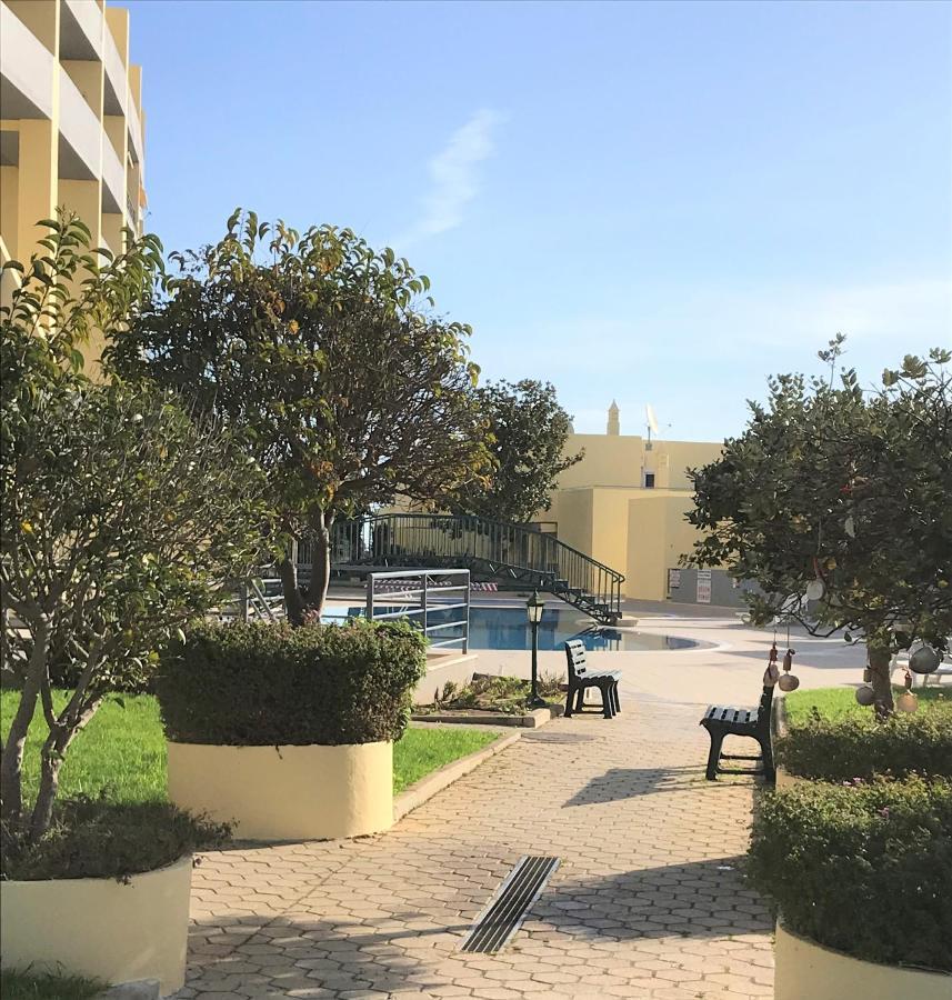 Sun & Sea, Meia Praia Lagos Exterior photo